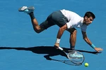 Djokovic thua sốc Istomin, bật bãi từ vòng 2 Australian Open