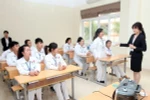 Lao động học tiếng Nhật trước khi sang Nhật Bản làm việc. (Ảnh: TTXVN)