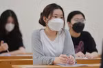 Thí sinh dự thi tốt nghiệp trung học phổ thông năm 2022. (Ảnh: Hoài Nam/Vietnam+)