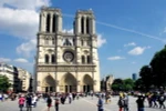 Nhà thờ Đức Bà, một trong những địa điểm du lịch nổi tiếng tại Paris. (Nguồn: frenchmoments.eu)