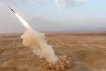 Iran phóng tên lửa đạn đạo từ dưới lòng đất. (Nguồn: Twitter)