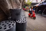 [Photo] Từ năm 2021, Hà Nội sẽ loại bỏ sử dụng than tổ ong 