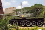 Xe tăng số hiệu 377 được trưng bày tại di tích chiến thắng Đăk Tô- Kon Tum (Ảnh: TTXVN phát)