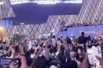 [Video] Đội tuyển Argentina diễu hành vô địch ngay trên đất Qatar