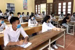 Thí sinh dự thi tốt nghiệp Trung học phổ thông năm 2020. (Ảnh: Quang Cường/TTXVN) 