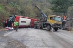 Hòa Bình: Ôtô khách gây tai nạn liên hoàn khiến 3 người tử vong