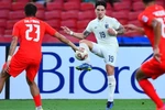Singapore dù nỗ lực dâng cao đội hình nhưng không thành công và chịu thất bại với tỷ số 0-2. (Nguồn: Changsuek) 