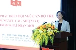 Thường trực Ban Bí thư, Trưởng ban Tổ chức Trung ương Trương Thị Mai truyền đạt chuyên đề “Công tác xây dựng phát triển đội ngũ cán bộ trẻ đáp ứng yêu cầu, nhiệm vụ trong giai đoạn mới.” (Ảnh: Minh Đức/TTXVN)