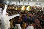[Photo] Trung thu đặc biệt ở khu điều trị hơn 11.000 F0 tại Bình Dương