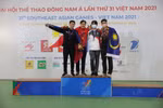 Đội tuyển đấu kiếm nam Việt Nam tiếp tục giành huy chương vàng. (Ảnh: Minh Sơn/Vietnam+)