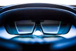 Kính 3 chiều HoloLens.(Nguồn: Cnet.com)