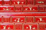 Phong cách trang trí 'nhất thi nhất họa' trên kiến trúc cung đình Huế. (Ảnh: Quốc Việt/TTXVN)