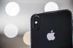 Điện thoại iPhone X. (Nguồn: Cnet)