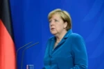 Thủ tướng Angela Merkel phát biểu tại cuộc họp báo ở Berlin ngày 23/7 vừa qua. (Ảnh: AFP/TTXVN)