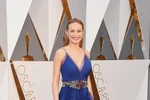 Người đẹp "Kong: Skull Island" đẹp rực rỡ trên thảm đỏ Oscar