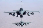 Máy bay Rafale của Pháp tham gia không kích IS tại Iraq. (Ảnh: AP)