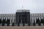 Quang cảnh bên ngoài Cục Dự trữ liên bang Mỹ (Fed) tại Washington DC. (Ảnh: THX/TTXVN)