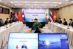 Thủ tướng Nguyễn Xuân Phúc, Chủ tịch ASEAN 2020 dự trực tuyến tại điểm cầu Hà Nội. (Ảnh: Thống Nhất/TTXVN)