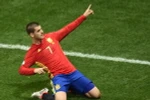 Người hùng của tuyển Tây Ban Nha Alvaro Morata sau khi ghi hai bàn cho đội nhà vào lưới đối thủ. (Nguồn: AFP/TTXVN)