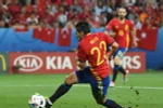 Tiền đạo Tây Ban Nha Nolito ghi bàn thắng nhân đôi cách biệt trước Thổ Nhĩ Kỳ trong trận đấu ở bảng D vòng chung kết giải bóng đá Euro 2016 diễn ra tại thành phố Nice, Pháp, ngày 17/6. (Nguồn: AFP/TTXVN)