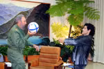 Lãnh tụ Fidel Castro và huyền thoại bóng đá Diego Maradona tại La Habana năm 2005. (Nguồn: Reuters)