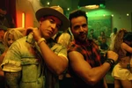 Daddy Yankee và Luis Fonsi trong video ca nhạc Despacito. (Nguồn: YouTube)