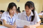 Học sinh ôn tập chuẩn bị cho kỳ thi. (Nguồn: TTXVN)