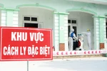Kỹ thuật viên chuẩn bị chụp X quang cho bệnh nhân tại khu vực cách ly đặc biệt. Ảnh minh họa (Ảnh: Hoàng Hùng/ TTXVN)