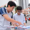 Thi tốt nghiệp THPT: Thí sinh tươi rói sau bài thi môn Ngữ văn