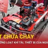 Khám phá robot chữa cháy, loạt khí tài hiếm thấy ở phố đi bộ Hà Nội