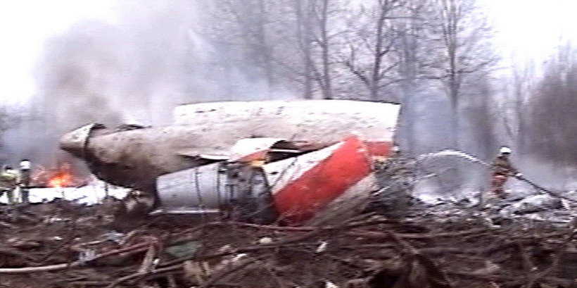 Hiện trường vụ tai nạn máy bay năm 2010. (Nguồn: AFP/TTXVN)