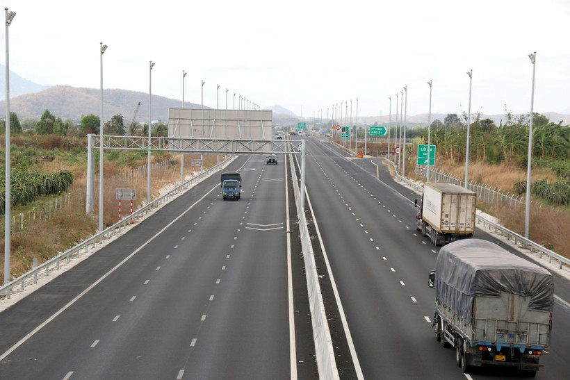 Nút giao cao tốc Phan Thiết. (Ảnh: Nguyễn Thanh/TTXVN) 