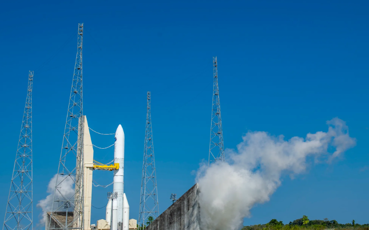 Tên lửa Ariane 6. (Nguồn: Spacenews)