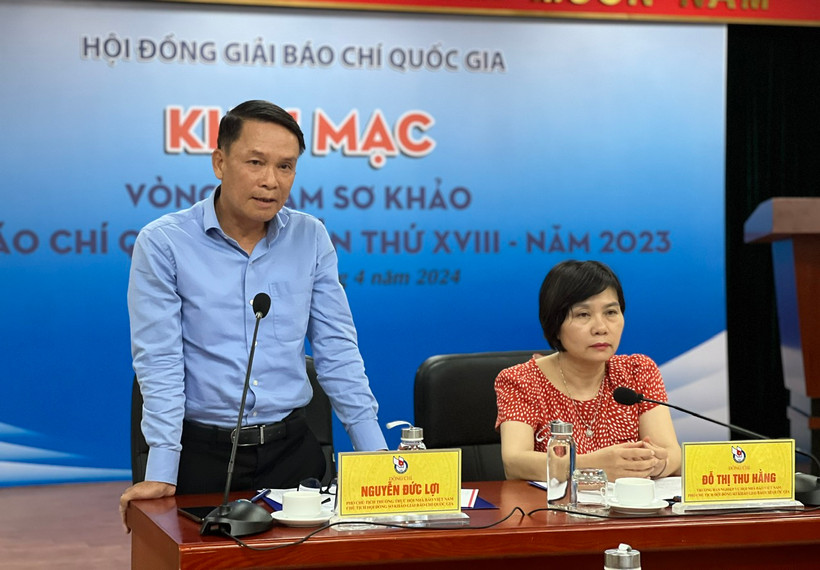 Phó Chủ tịch Thường trực Hội Nhà báo Việt Nam, Phó Chủ tịch Thường trực Hội đồng Giải Báo chí quốc gia, Chủ tịch Hội đồng sơ khảo, ông Nguyễn Đức Lợi phát biểu tại khai mạc Vòng Sơ khảo Giải Báo chí Quốc gia lần thứ XVIII. (Ảnh: Mai Mai/Vietnam+)