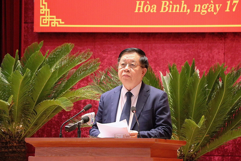 Ông Nguyễn Trọng Nghĩa phát biểu tại Hội nghị. (Ảnh: Thanh Hải/TTXVN)