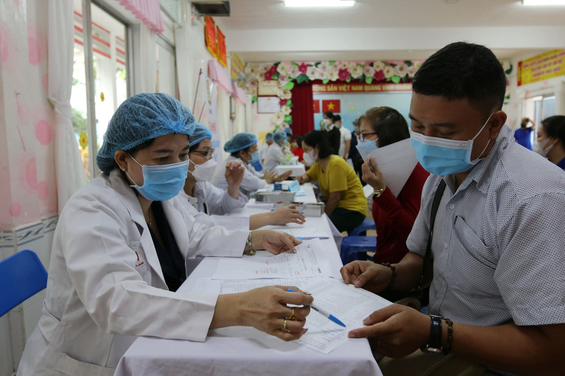 Luật Khám bệnh, Chữa bệnh năm 2023 có hiệu lực từ 1/1/2024. (Nguồn: TTXVN)