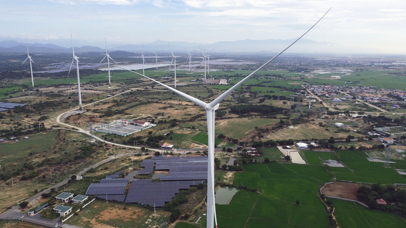 Một dự án điện gió đang hoạt động tại huyện Ninh Phước, tỉnh Ninh Thuận. (Ảnh: Huy Hùng/TTXVN)