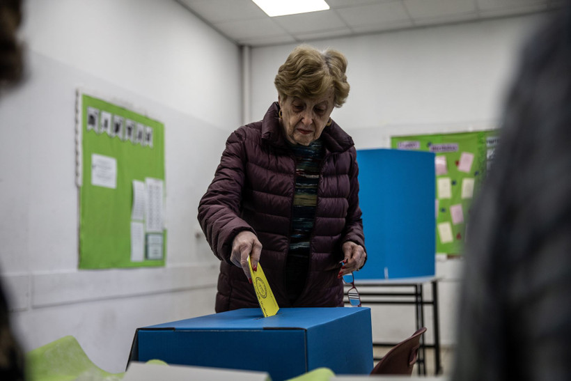 Cử tri Israel bỏ phiếu bầu Hội đồng địa phương, ngày 27/2. (Ảnh: Anadolu Agency/TTXVN)