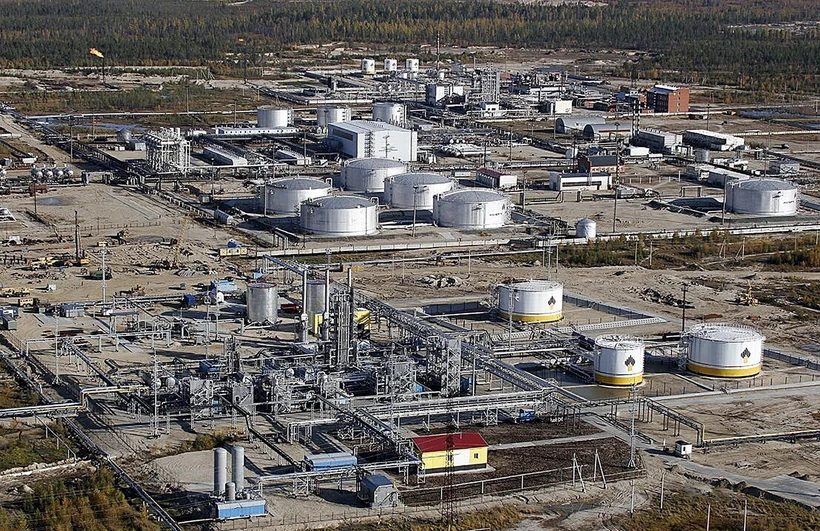 Nhà máy lọc dầu Rosneft ở thị trấn Gubkinsky, Tây Siberia, Liên bang Nga. (Ảnh: AFP/TTXVN)