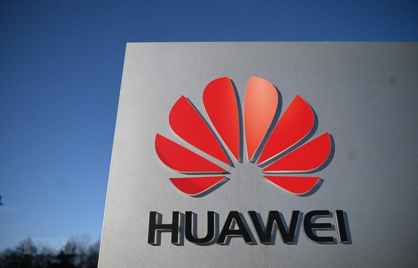 Biểu tượng Huawei. (Ảnh: AFP/TTXVN) 