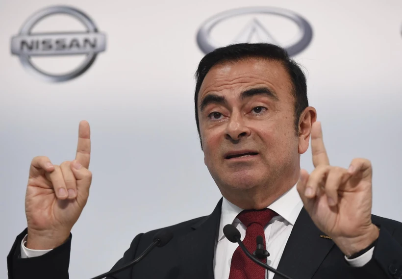 Ông Carlos Ghosn, khi giữ chức Chủ tịch và giám đốc điều hành của Nissan, trong cuộc họp báo tại Yokohama, Nhật Bản, ngày 13/5/2015. (Ảnh: AFP/TTXVN)