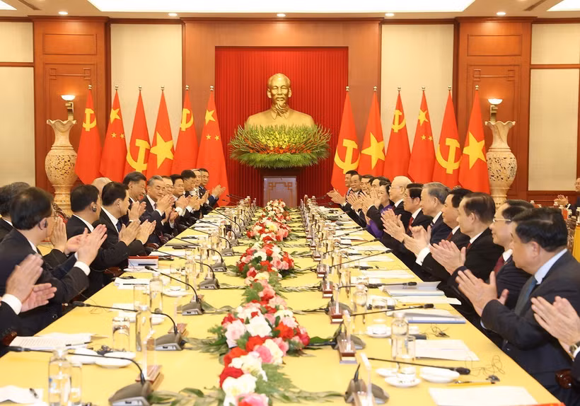 Tổng Bí thư Nguyễn Phú Trọng hội đàm với Tổng Bí thư, Chủ tịch nước Trung Quốc Tập Cận Bình ngày 12/12/2023. (Ảnh: Trí Dũng/TTXVN)