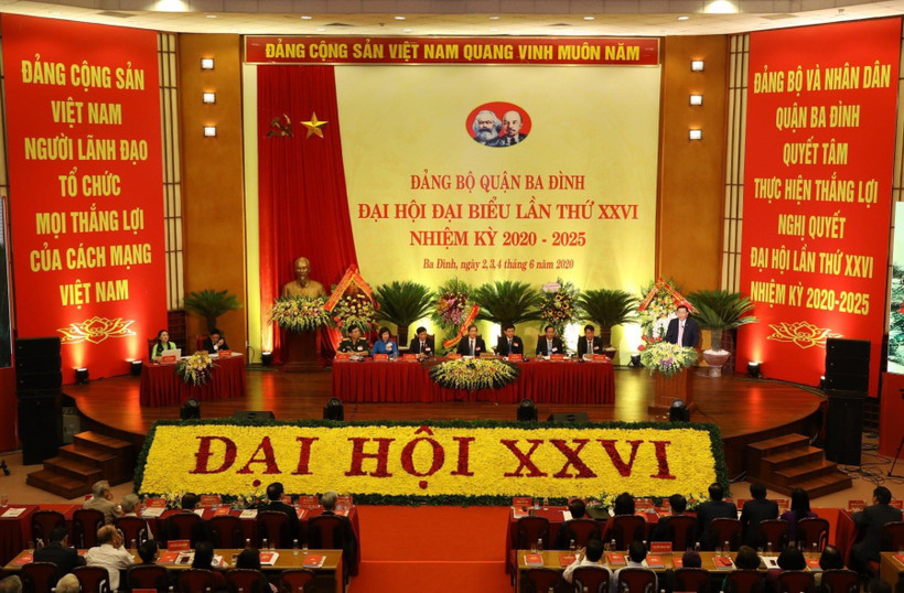 Bí thư Thành ủy Hà Nội Vương Đình Huệ phát biểu chỉ đạo Đại hội. (Ảnh: Văn Điệp/TTXVN)