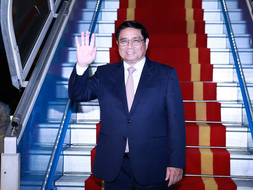 Thủ tướng Phạm Minh Chính rời Hà Nội, lên đường thăm cấp Nhà nước tới Ấn Độ. (Ảnh: Dương Giang/TTXVN)