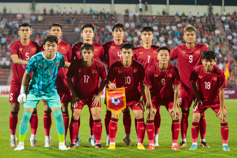 Huấn luyện viên Troussier đang tập trung bồi dưỡng cho lứa cầu thủ U23 để tối ưu hóa lực lượng của Đội tuyển Việt Nam. (Ảnh: Việt Anh/Vietnam+)