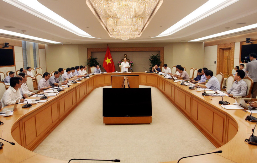 Phó Thủ tướng Chính phủ Vương Đình Huệ phát biểu. (Ảnh: Nguyễn Dân/TTXVN)