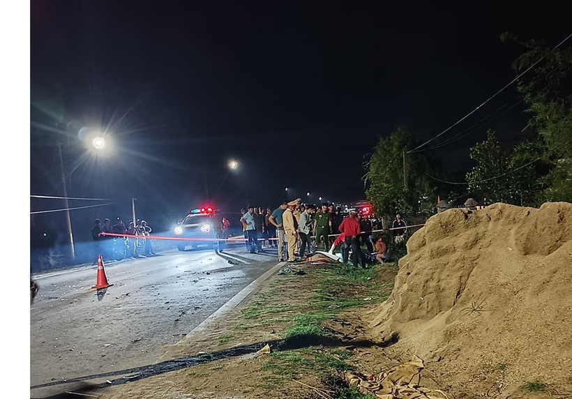 Hiện trường vụ tai nạn. (Ảnh: TTXVN phát)