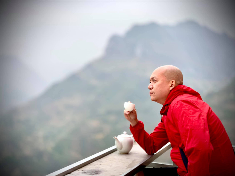 Những nhân sự trong ngành du lịch như N.T.Trung đã và đang phải trải qua 4 "mùa COVID" đầy bão tố. (Ảnh: NVCC)