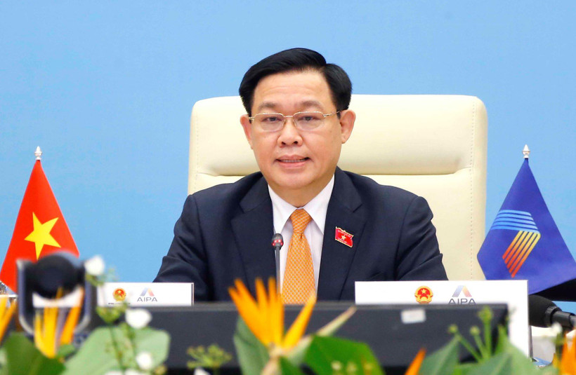 Chủ tịch Quốc hội Vương Đình Huệ phát biểu. (Ảnh: Doãn Tấn/TTXVN)