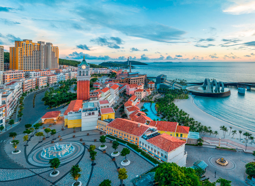 Một góc khách sạn 5 sao La Festa Phu Quoc hướng biển. (Ảnh: CTV/Vietnam+)